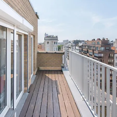Zonnig Penthouse Met Terrassen Appartamento Ostenda
