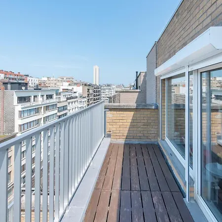 Zonnig Penthouse Met Terrassen Appartamento Ostenda